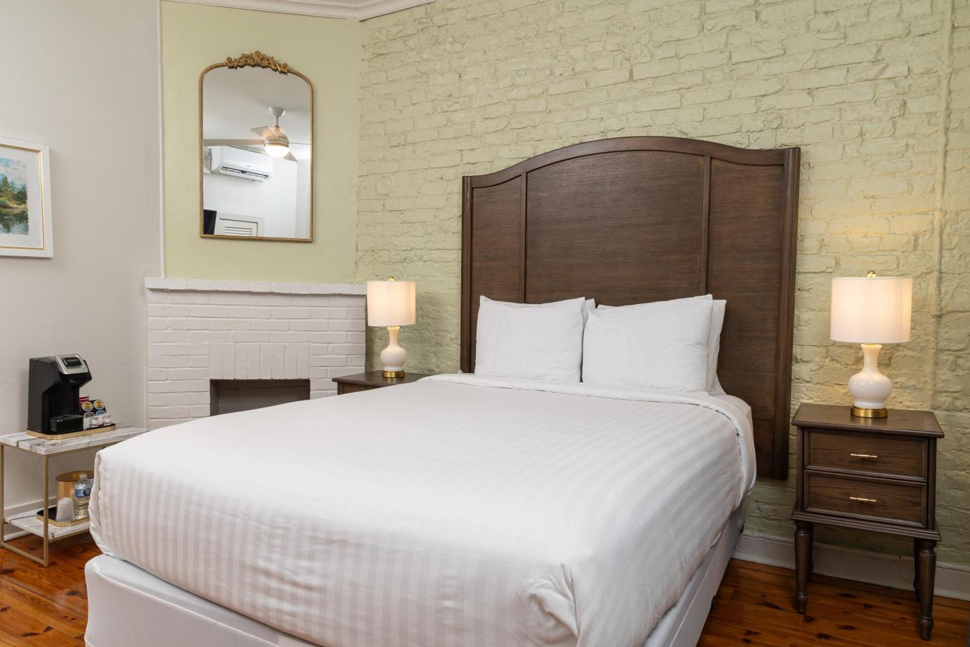 Inn On Ursulines, A French Quarter Guest Houses Property นิวออร์ลีนส์ ภายนอก รูปภาพ